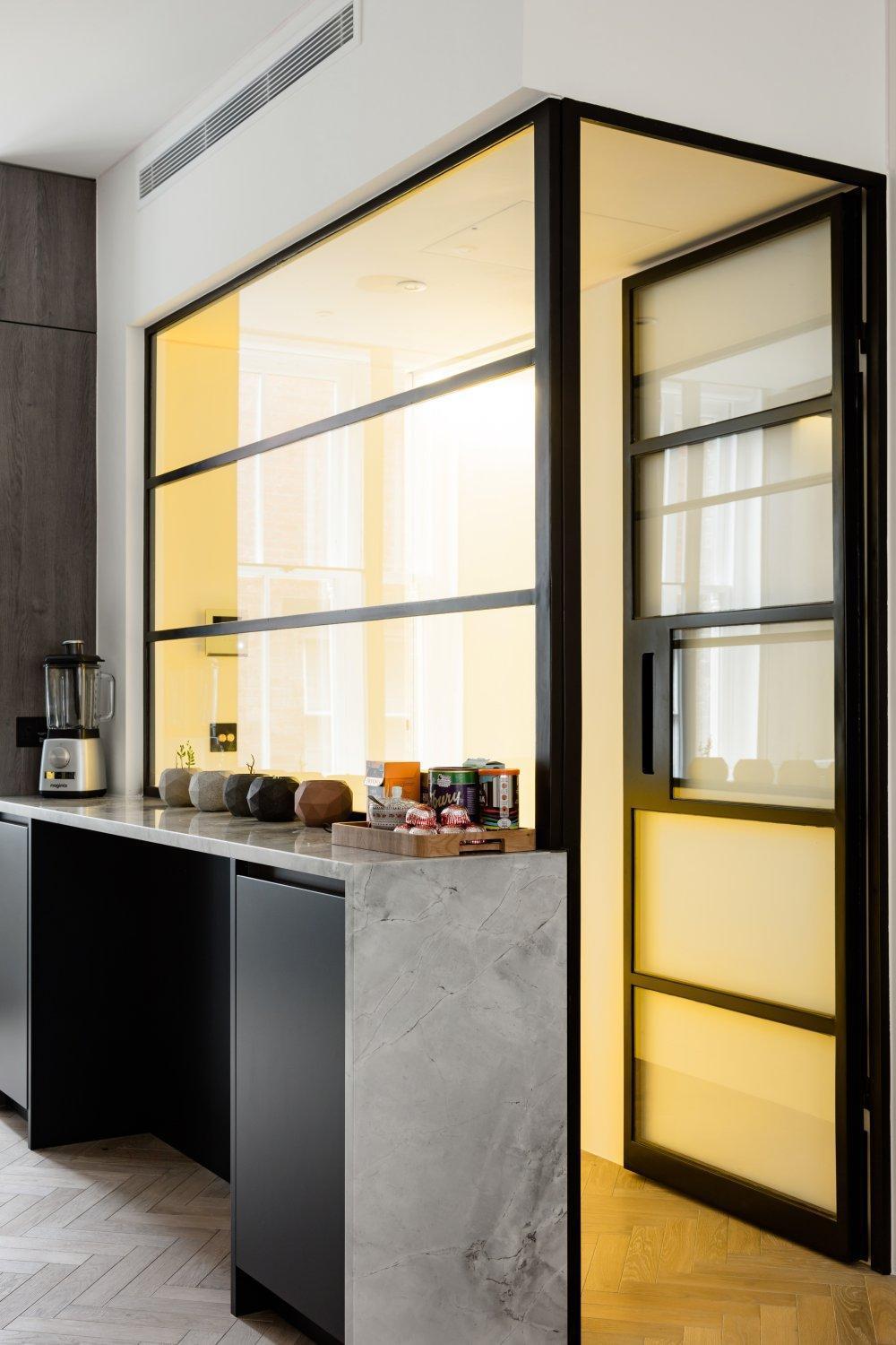 Modern Apartment & Rooms At Charing Cross Лондон Экстерьер фото
