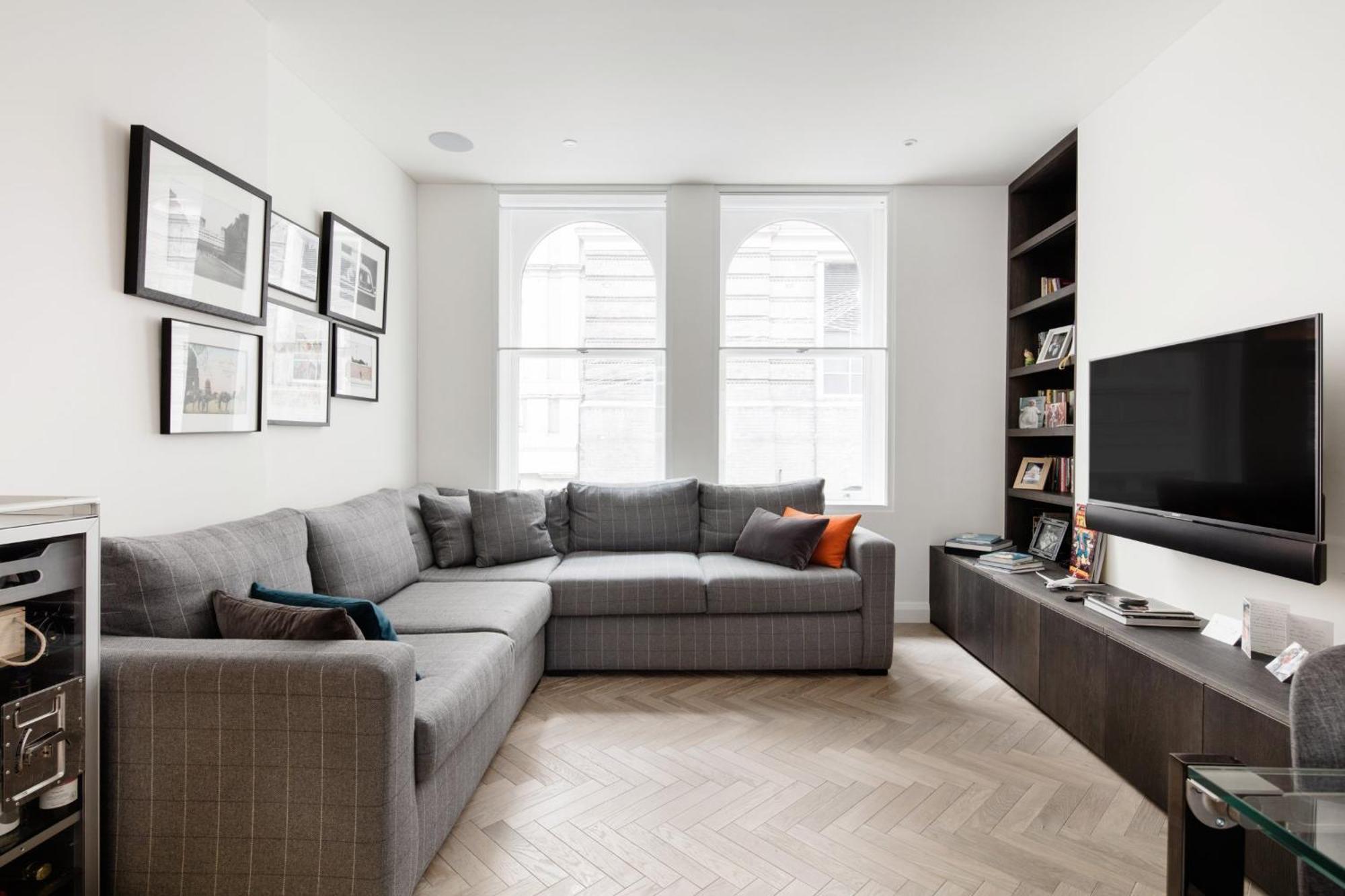 Modern Apartment & Rooms At Charing Cross Лондон Экстерьер фото